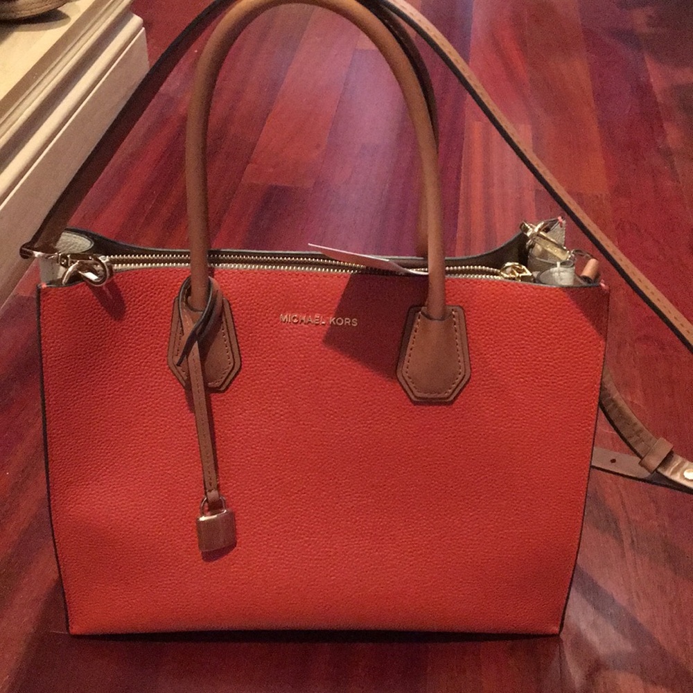 Michael Kors purse